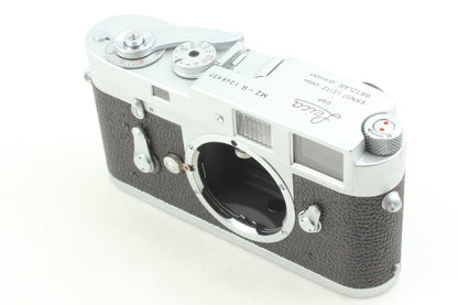 Collector's Item "UNUSED" Leica M2-R 35mm Rangefinder Film Camera Limited 2000
