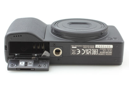 S/C 274 “Almost Unused” Ricoh GR IV Monochrome Digital Camera 25.7MP From JAPAN