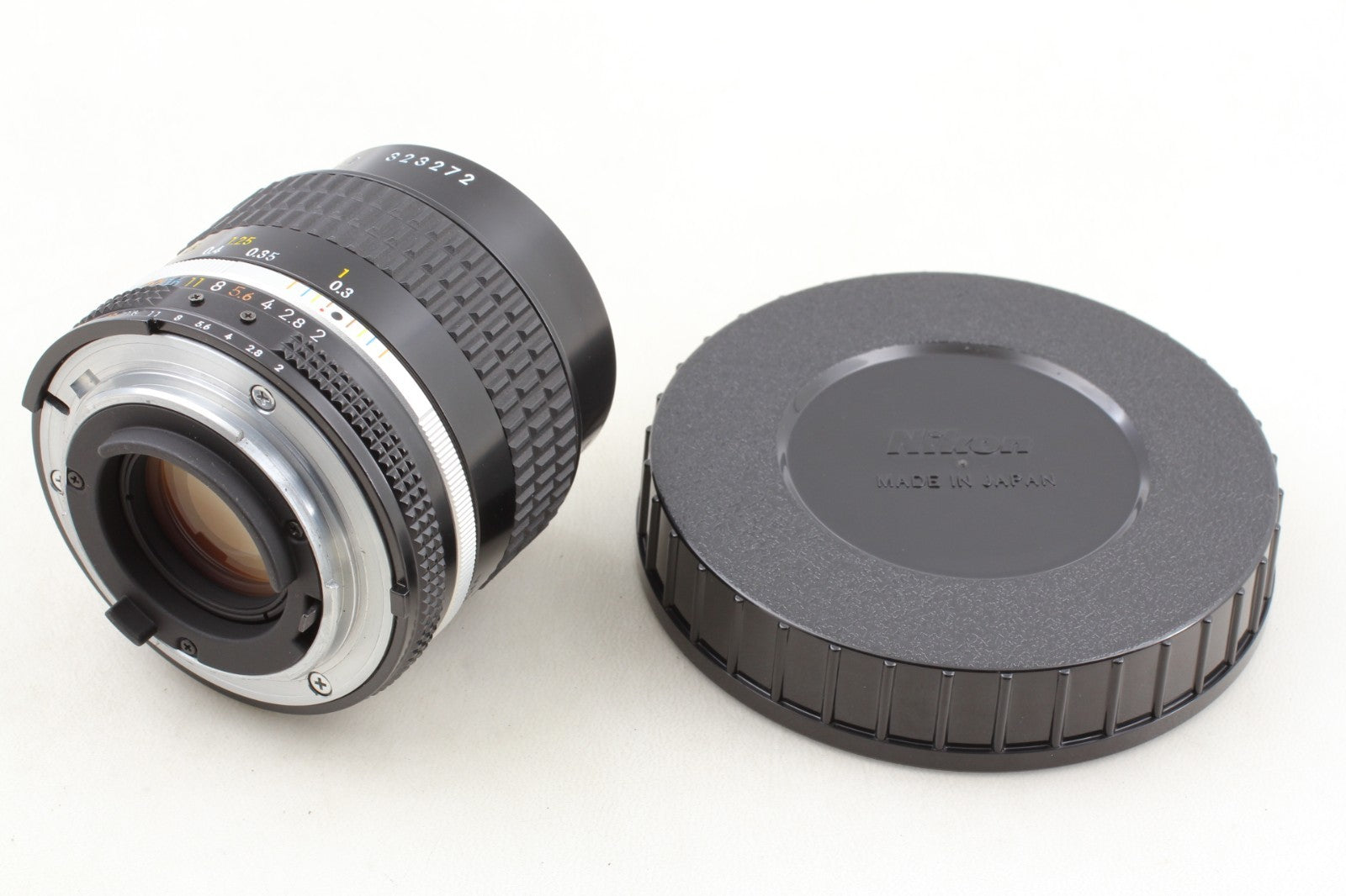 SIC “Unused” Nikon Ai-s Ais Nikkor 35mm f/2 Wide Angle MF Lens F Mount JAPAN