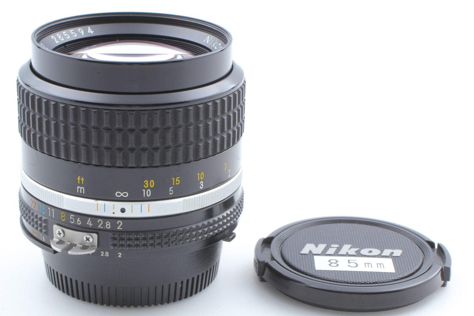 "Mint+++" Nikon Ai-s Ais Nikkor 85mm f/2 Portrait MF Manual Lens From JAPAN