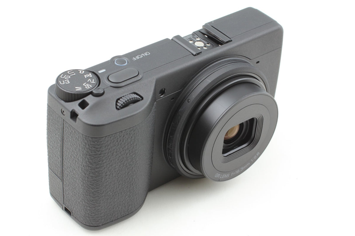 S/C 274 “Almost Unused” Ricoh GR IV Monochrome Digital Camera 25.7MP From JAPAN