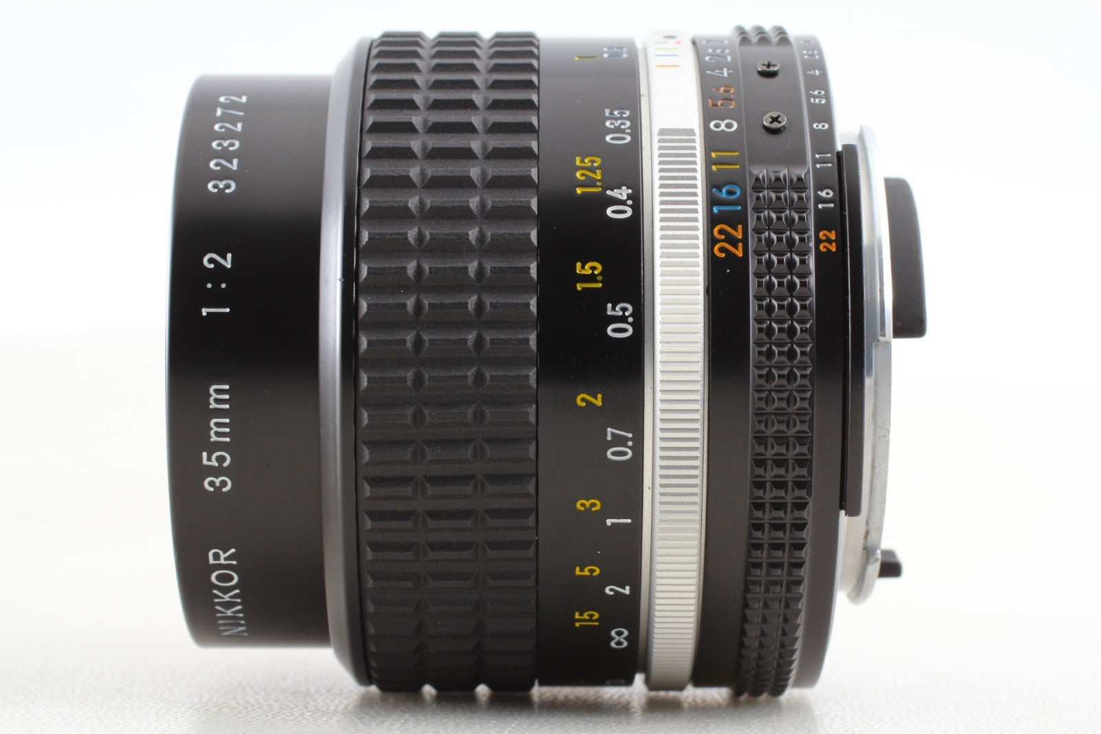 SIC “Unused” Nikon Ai-s Ais Nikkor 35mm f/2 Wide Angle MF Lens F Mount JAPAN