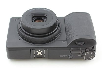 S/C 274 “Almost Unused” Ricoh GR IV Monochrome Digital Camera 25.7MP From JAPAN
