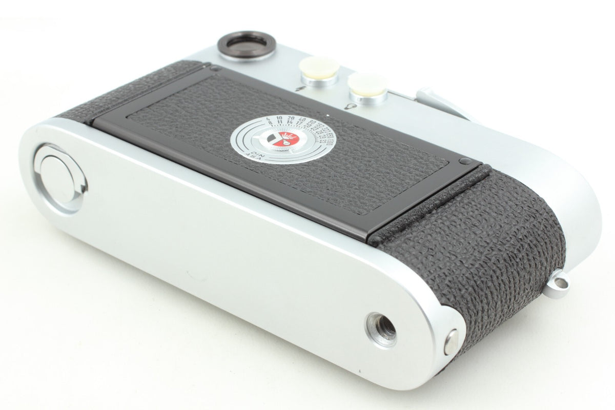 Collector's Item "UNUSED" Leica M2-R 35mm Rangefinder Film Camera Limited 2000